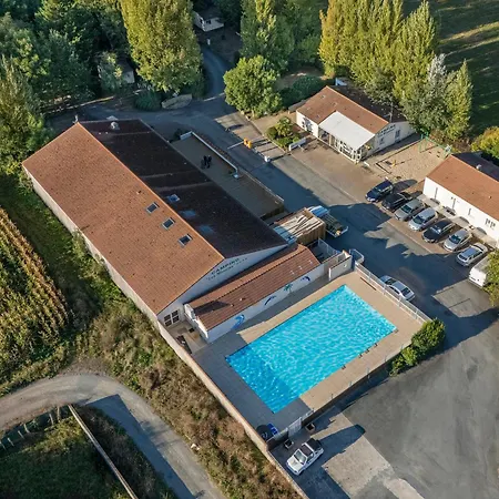 Campsite Les Mizottes Saint-Michel-en-l'Herm
